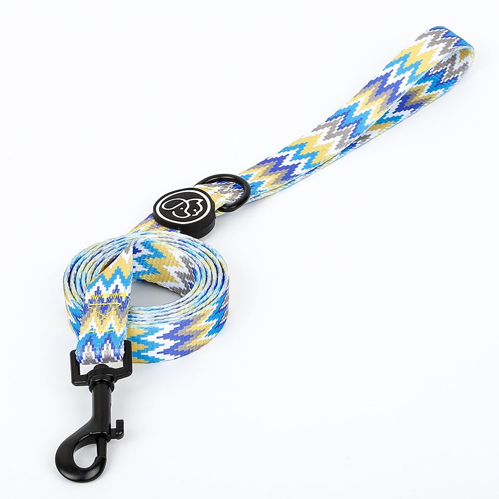 Checkered dog collar traction rope