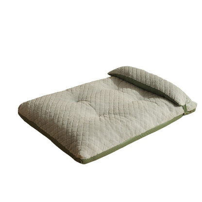 Diamond - patterned Sponge Dog Mat with Pillow, Suitable for All Seasons and Beloved by Both Large Dogs and Small Pets